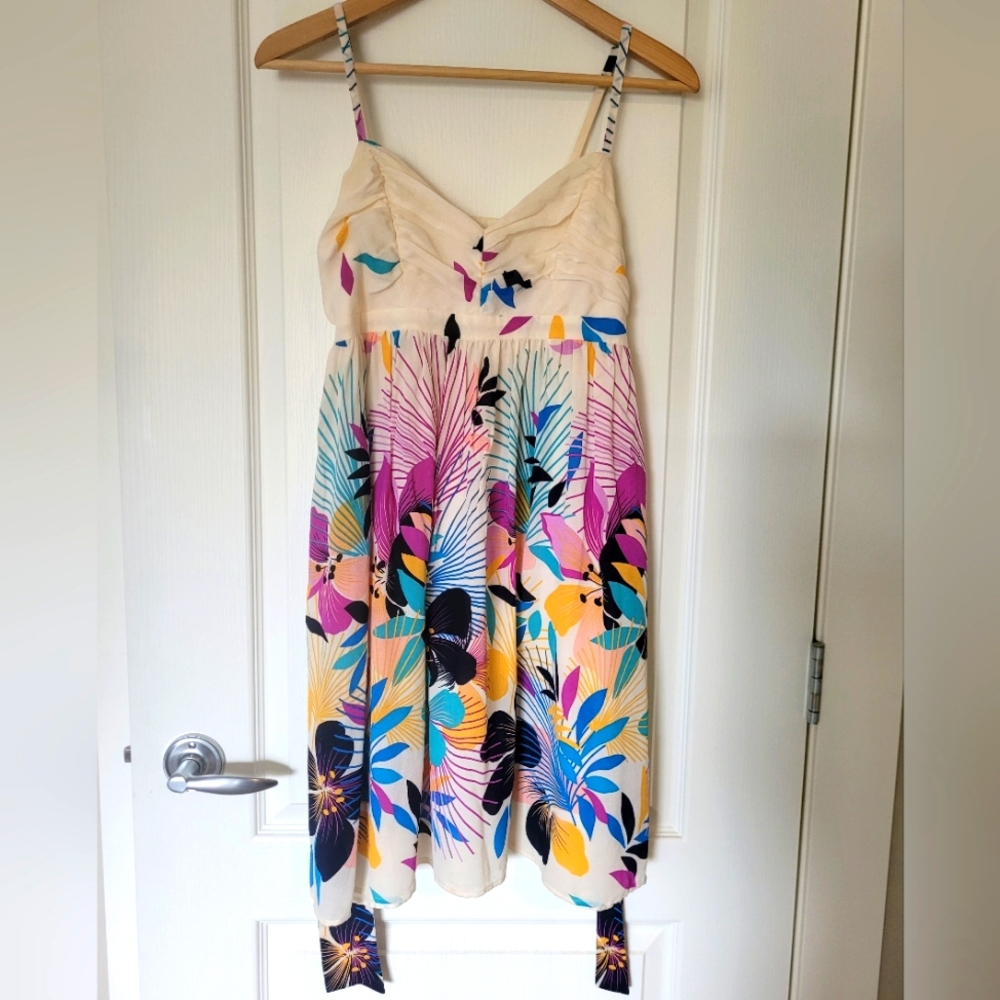 Crepe flower dress